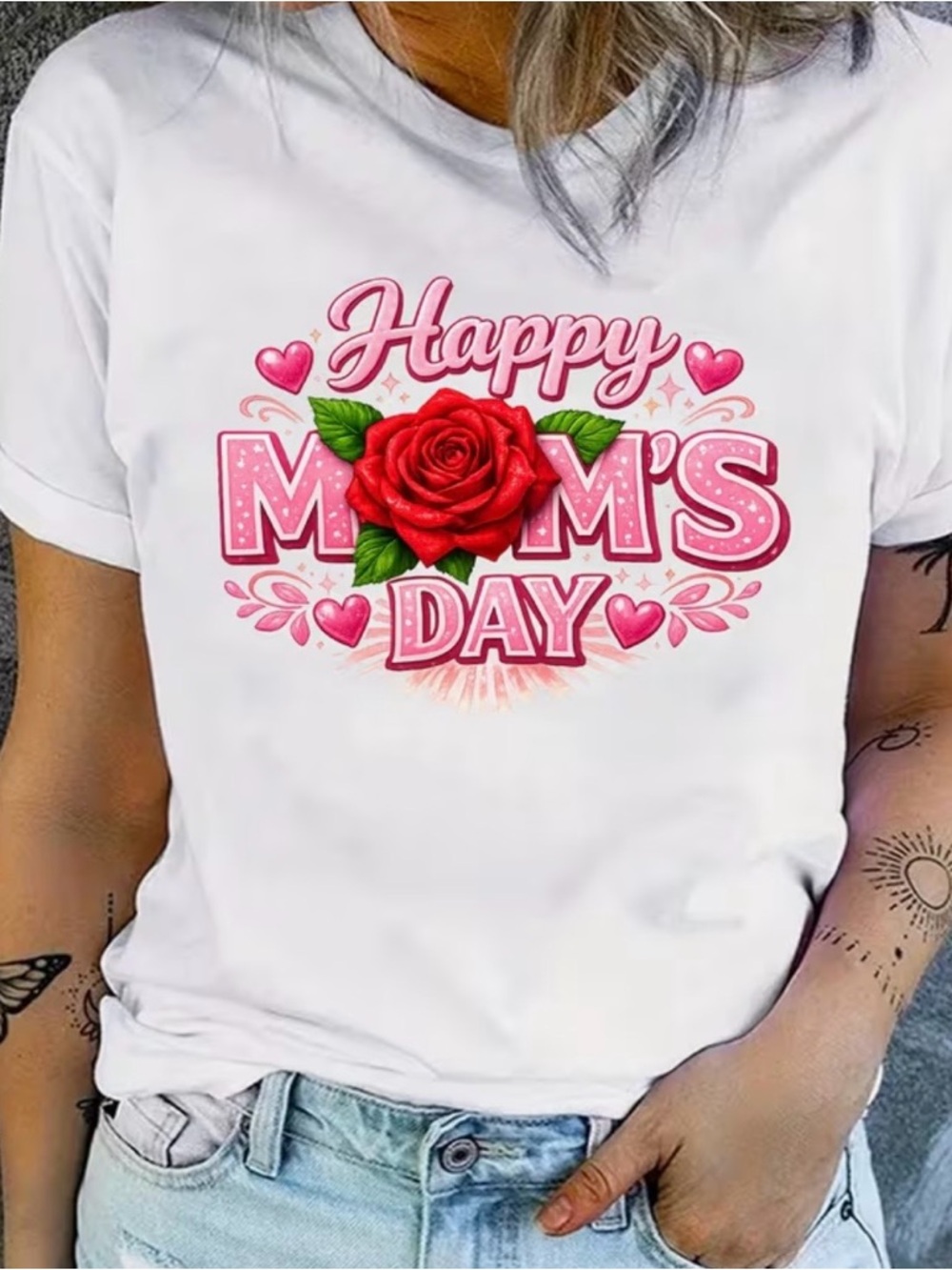 Source Unknown White Short Sleeve "Happy Mom's Day" Graphic Tee with Red Rose